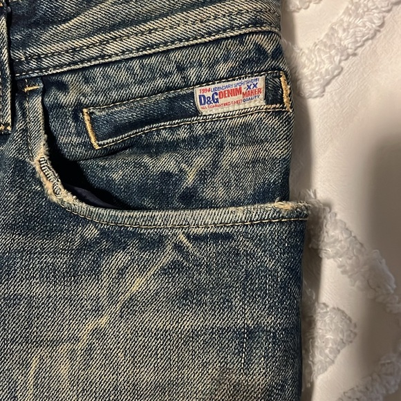 Men’s original Dolce and Gabbana

Size 32x32

Only worn once. - Picture 3 of 6